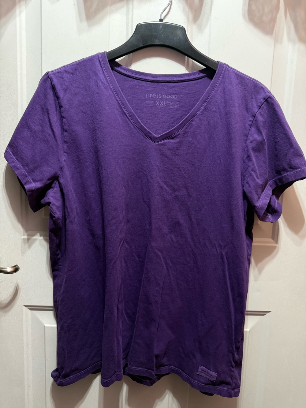 Life Is Good Women’s Deep Purple Crusher V-Neck Tee Size XXL